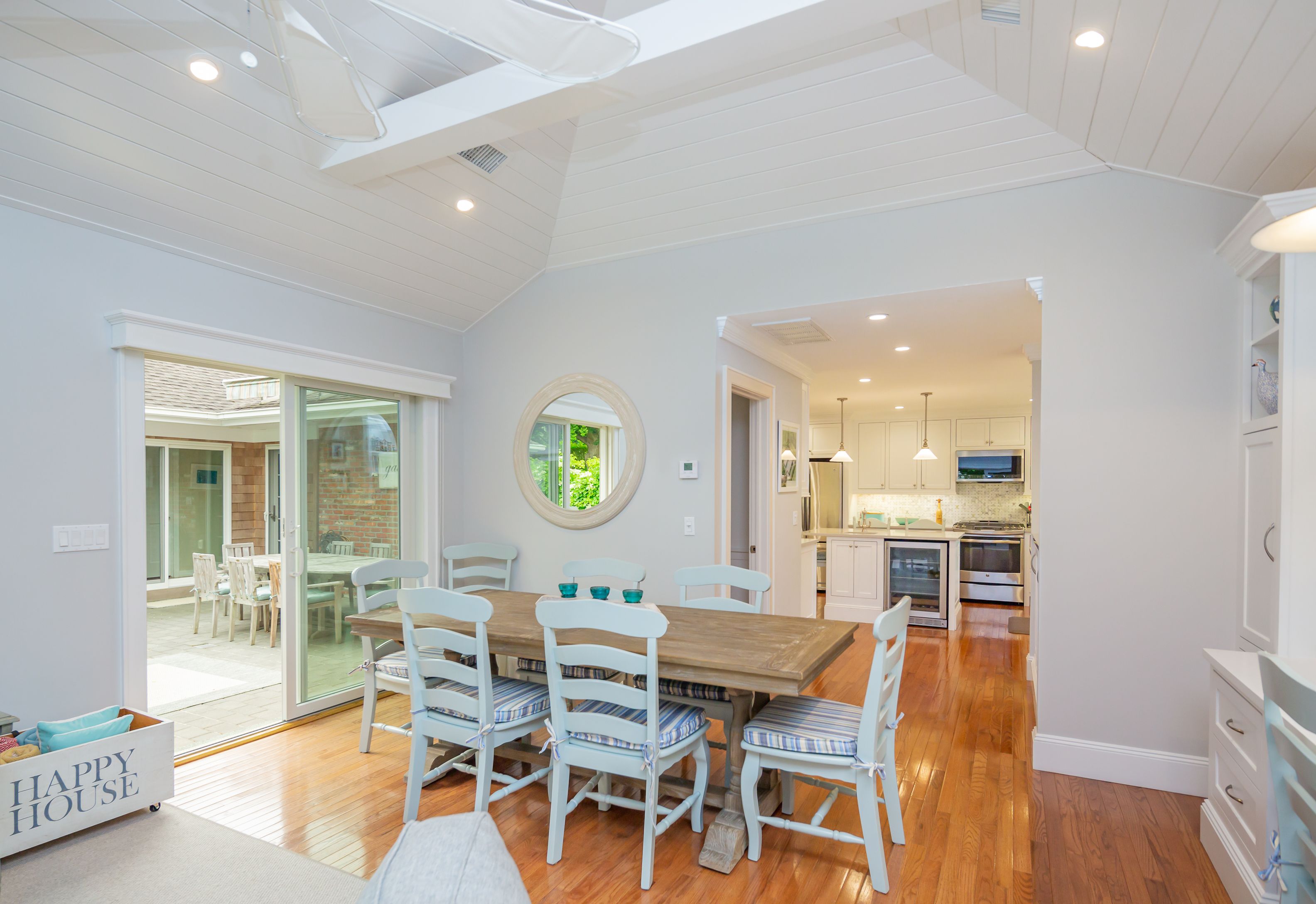 36 Corrigan St, Southampton, NY 11968 Out East