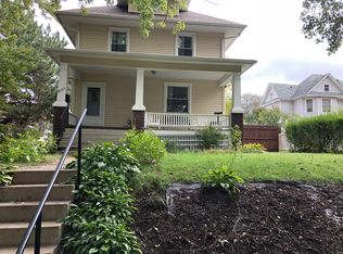2111 Iowa St, Davenport, IA 52803