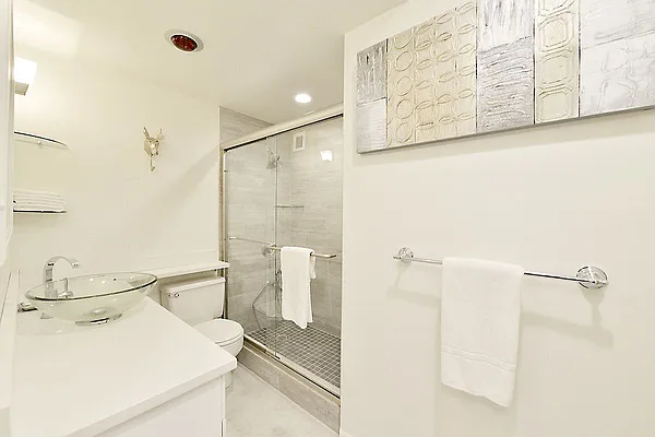 Rented by Urban Living | media 36