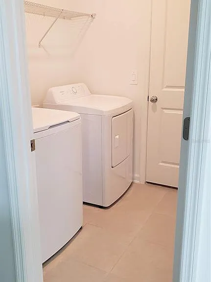 3910 Amers Loop — Photo 20