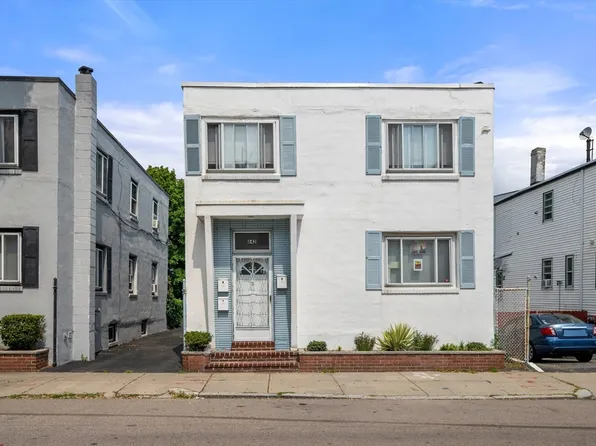 842 Saratoga St, East Boston, MA 02128
