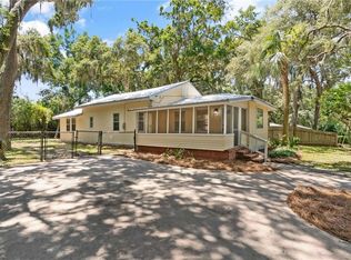 315 Pine St, Saint Simons Island, GA 31522