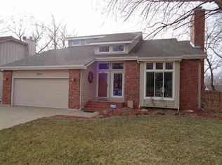 3627 SW Summerwood Rd, Topeka, KS 66614