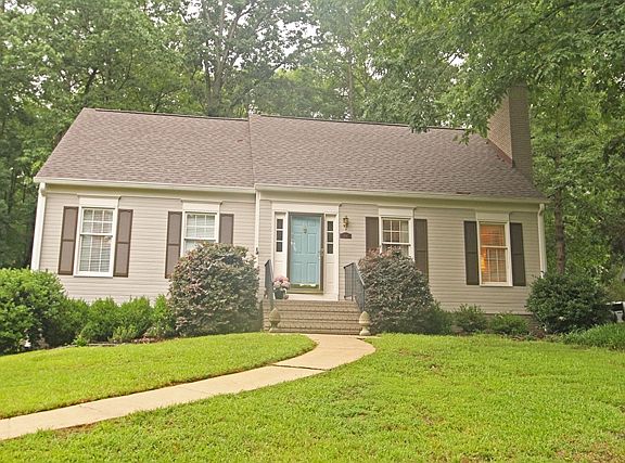 3rd image of 104 Beech Ct