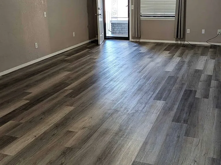 508 N Market Ave #A — Photo 2