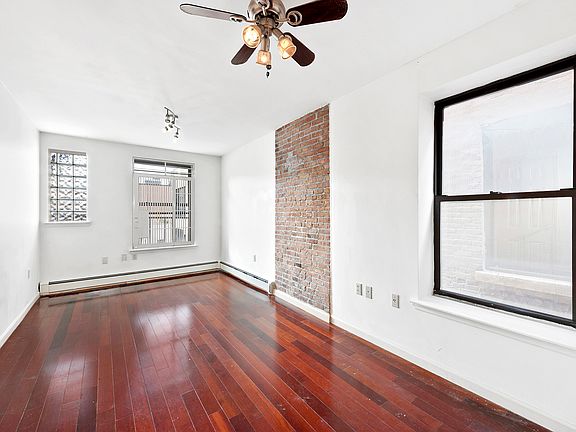 3rd image of 2119 Frederick Douglass Blvd APT 4B