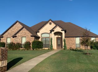 21327 Boone Dr, Bullard, TX 75757