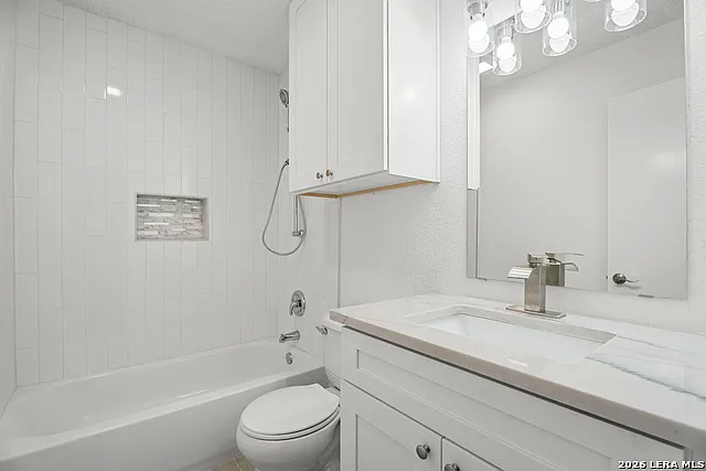 3408 Northmoor St #25 — Photo 26