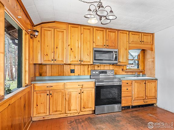 4th image of 659 Morgan St