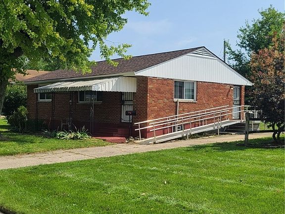 2nd image of 306 Whispering Dr