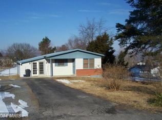 111 Caledonia Dr, Moorefield, WV 26836