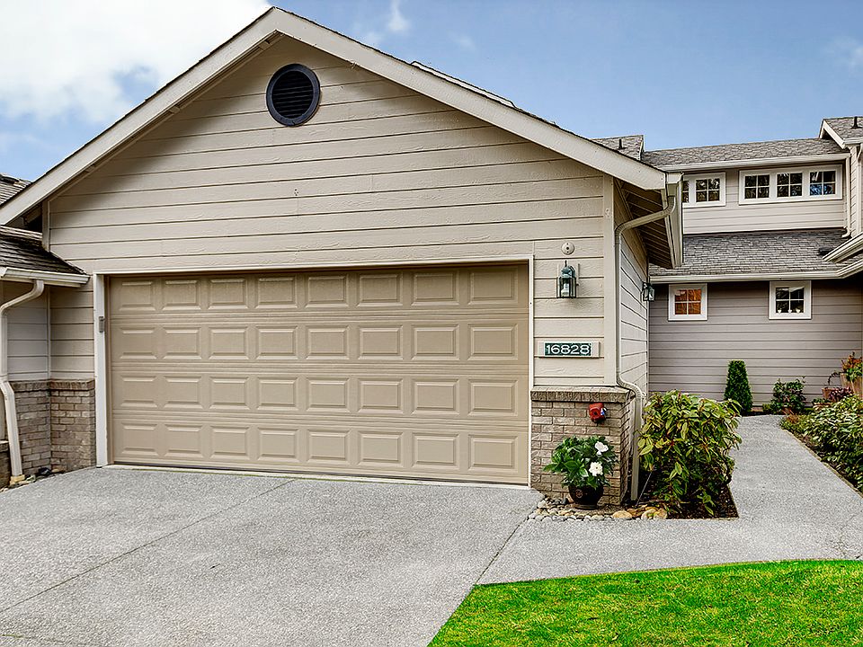 1st image of 16828 Cobblestone Dr
