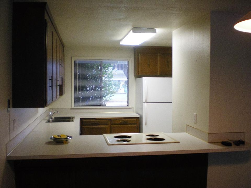 1st image of 838B McDonald St SE