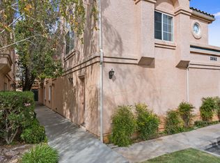 25152 Steinbeck Ave UNIT E, Newhall, CA 91381