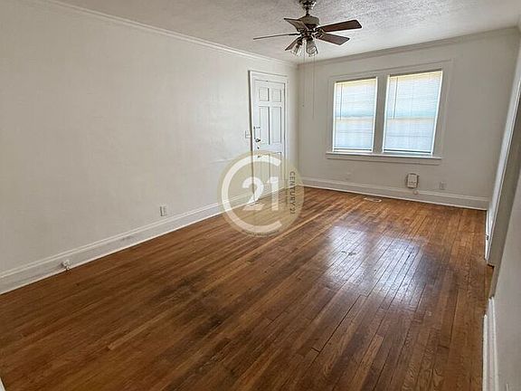 5th image of 9600 Sherwood Pl APT 1