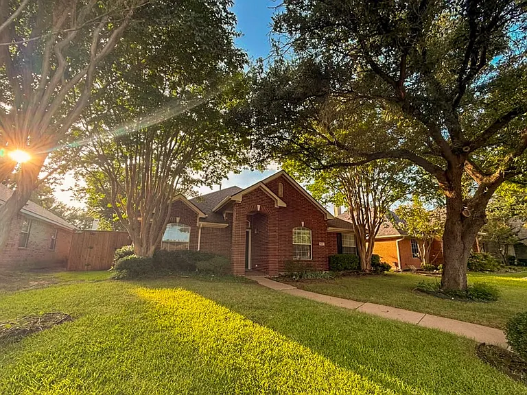 9021 Norman Dr — Photo 5