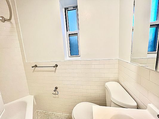 4th image of 34-47 90th St APT H12