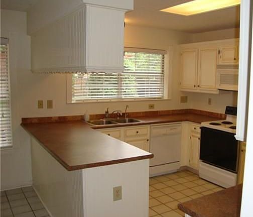 5th image of 107 Plum Cir