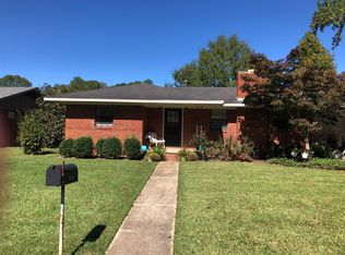 1316 Lambard Dr, Tupelo, MS 38801
