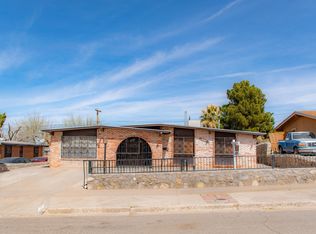 10437 Chinaberry Dr, El Paso, TX 79925