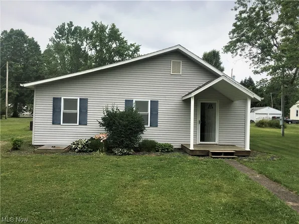 436 E Georgia Ave, Sebring, OH 44672