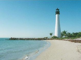 675 Woodcrest Rd, Key Biscayne, FL 33149