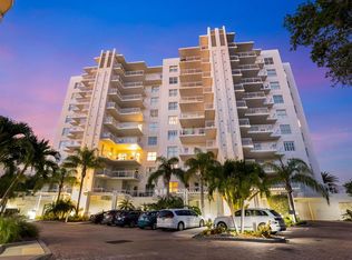 1660 Summerhouse Ln SUITE 302, Sarasota, FL 34242