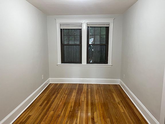 2nd image of 730 Winthrop Ave #U-6