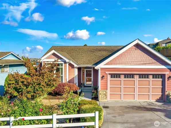 833 Walnut Street, Edmonds, WA 98020