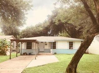 224 17th Ave N, Texas City, TX 77590