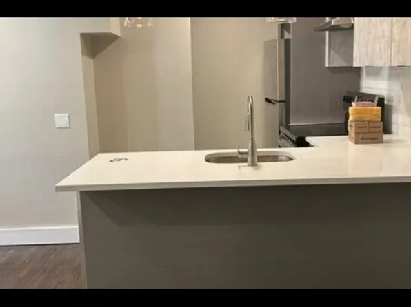 286 S Center St, Orange, NJ