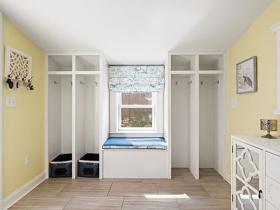 3rd image of 4 Olive St