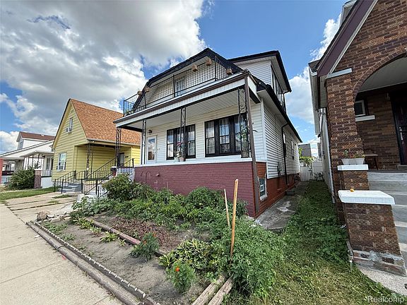 3rd image of 3380 Holbrook St