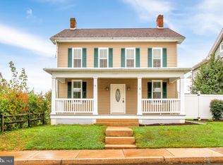 11 W Maple St, Wrightsville, PA 17368