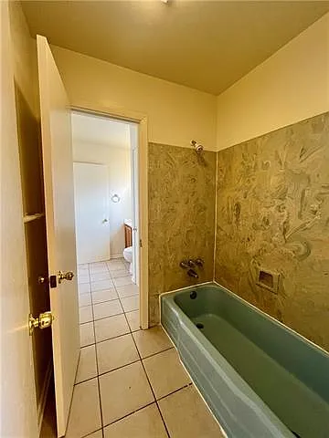 583 Delmar St — Photo 17