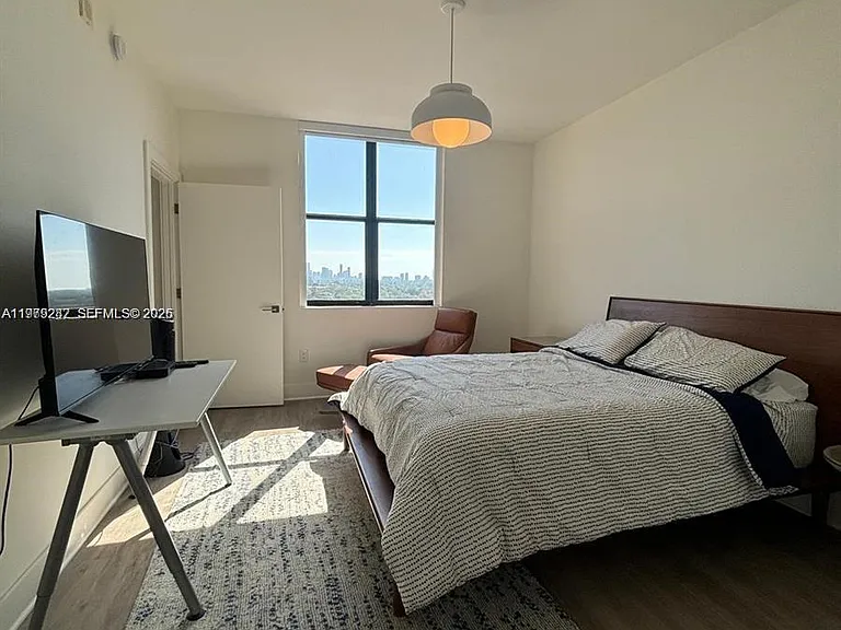 888 S Douglas Rd #1002 — Photo 2