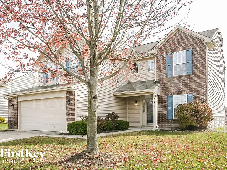 10883 Ashwood Dr — Photo 3