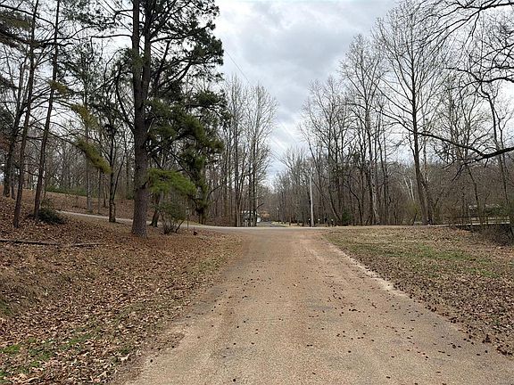 4th image of 1400 Roper Rd