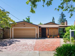 1157 Hollyhead Ln, Cupertino, CA 95014