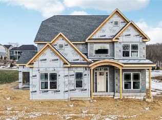 104 Amaryllis Ln, Baden, PA 15005