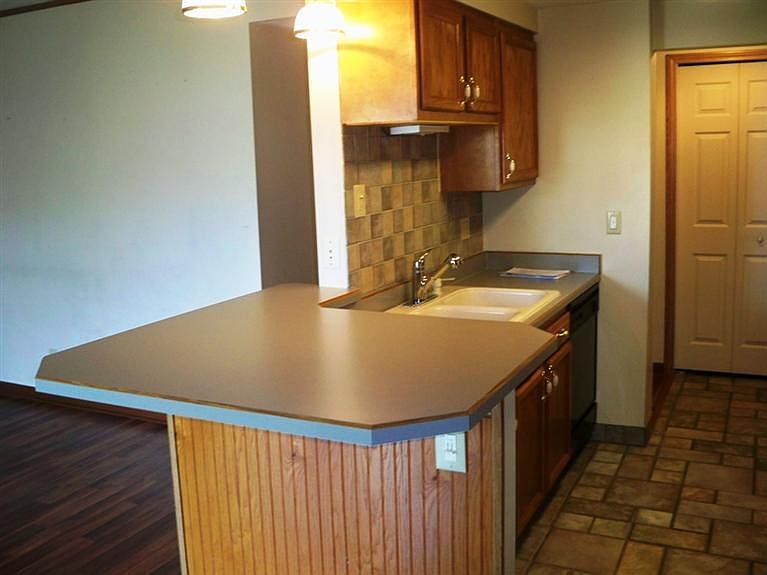 1st image of 1038 Lookout Trl APT D