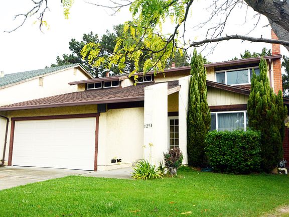 2nd image of 1254 Greenway Dr