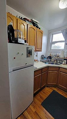 5th image of 133 Townsend Ave APT 3