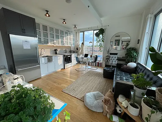 Rented by The KCI Group | media 26