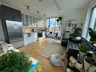 Rented by The KCI Group