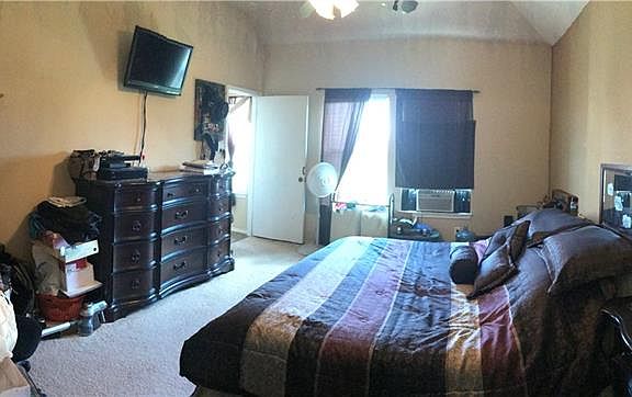 5th image of 2034 Gardenia Dr