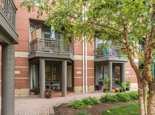 1825 16th St N, Arlington, VA 22201