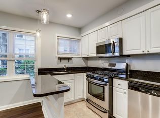 1931 & 1941 N Cameron St #9, Arlington, VA 22207