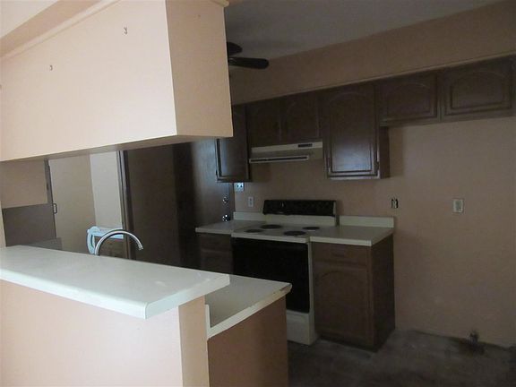 5th image of 2600 E Montgomery St APT 8