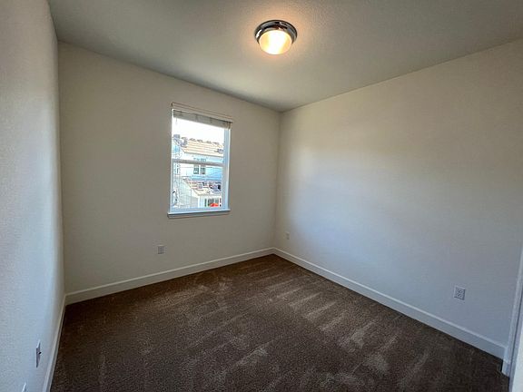 5th image of 5636 Cancion St
